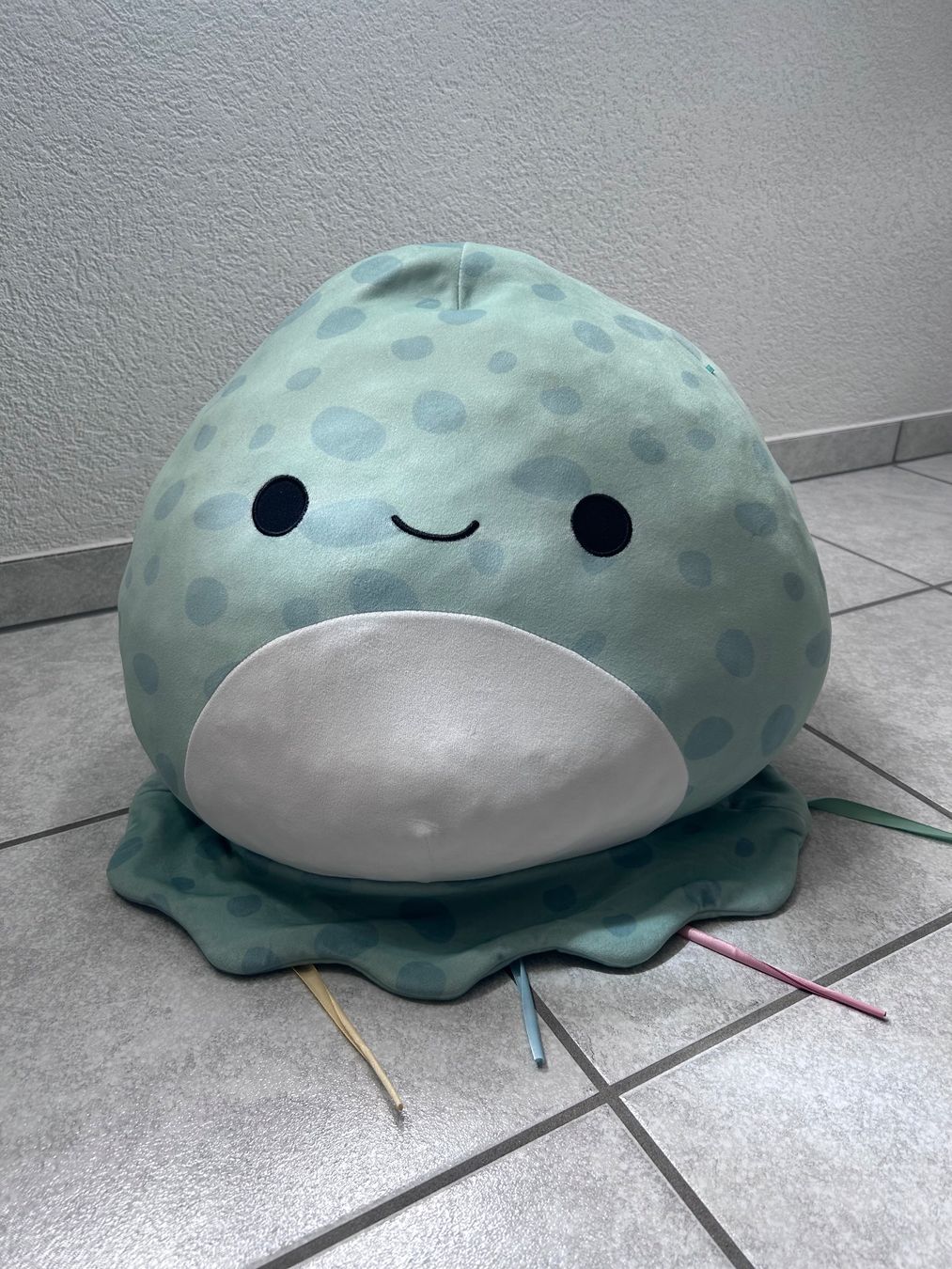 Squishmallows Giocattoli: Squishmallow Olli Octopus Kuscheltier – Usato da Bretzwil venduto da bluemli83