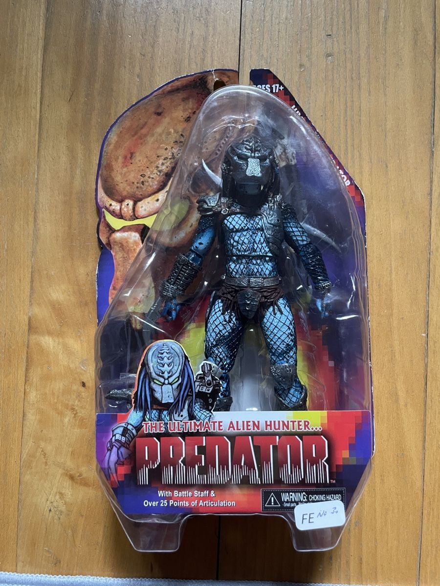 Figuren: Seltene Ultimate Alien Hunter Predator Actionfigur, neu! – Neu und originalverpackt aus Rüthi (Rheintal) von psycrow