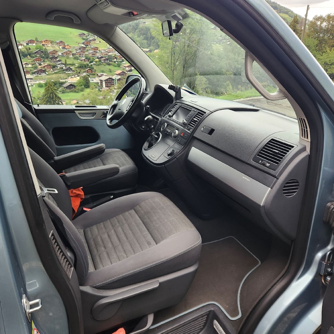 VW Automobili: T5 multivan 2.5tdi 174ch – Usato da Troistorrents venduto da dir_7dzs 4