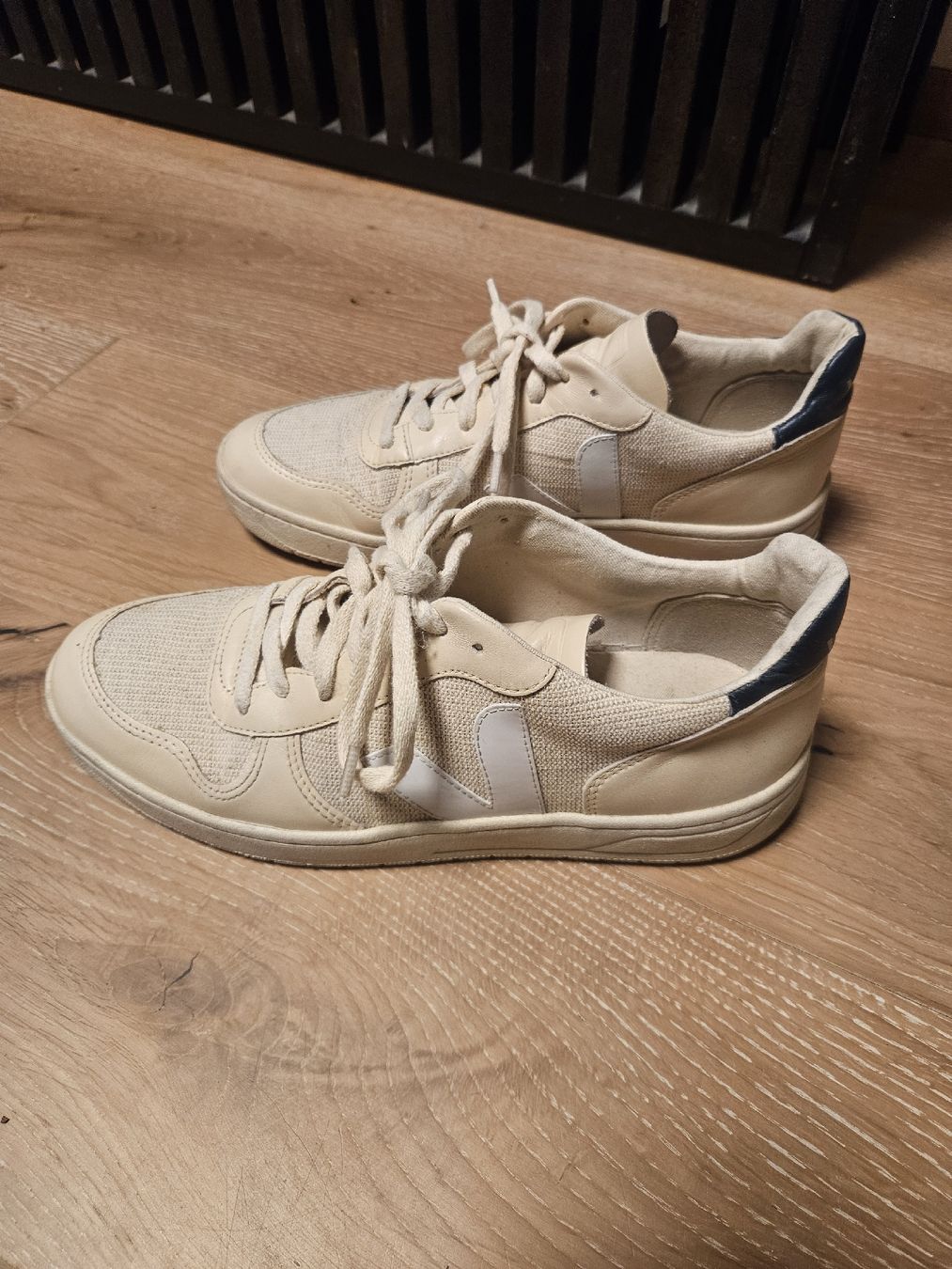 Veja Herrenschuhe: VEJA Herren Sneaker Gr. 43 – Gebraucht aus Aathal-Seegräben von 911rs 2