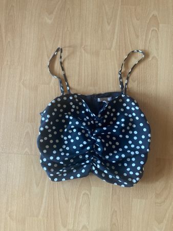 Kleiderpaket: 2 Tops von H&M und 1 chicorée im S