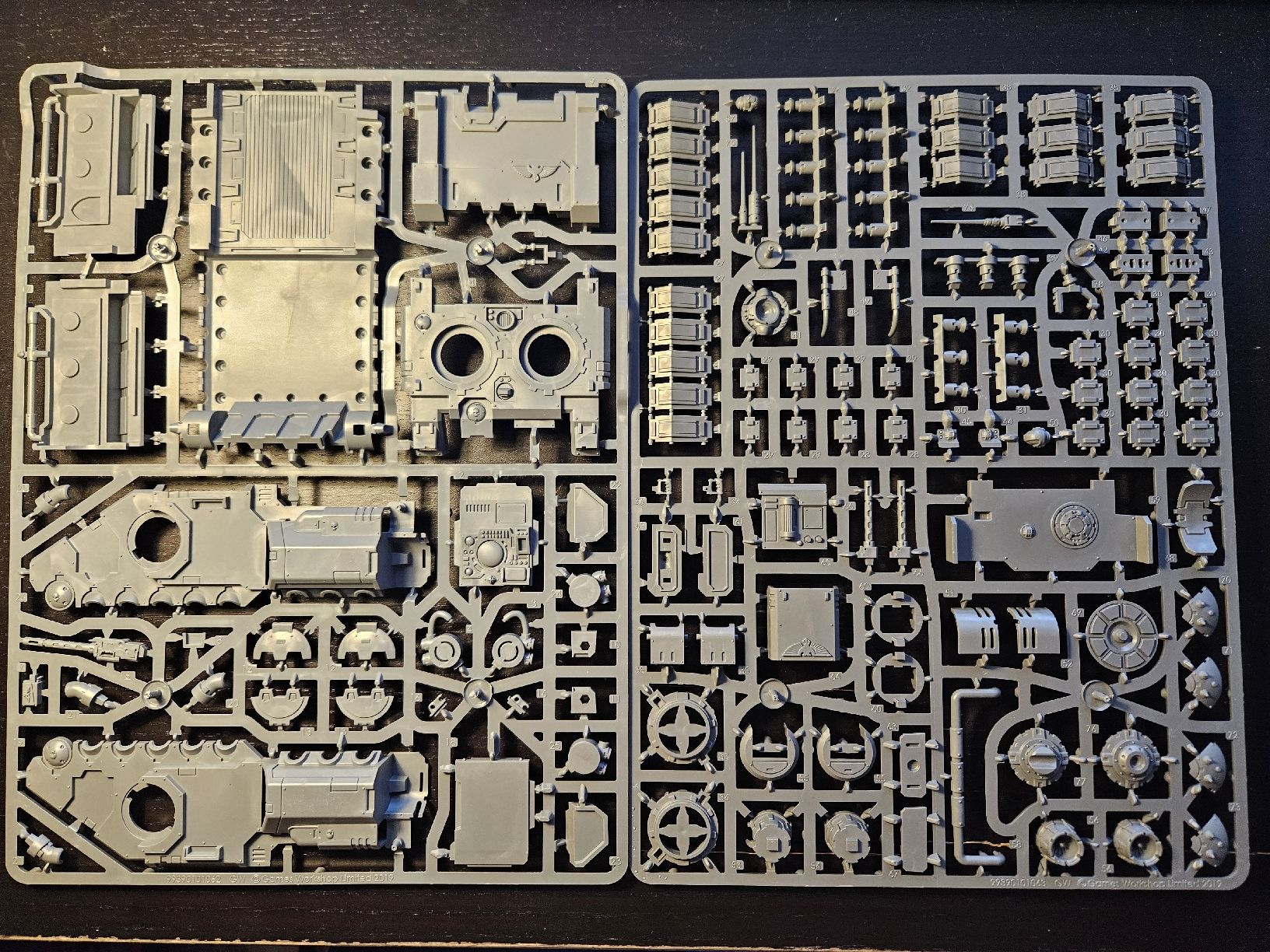 Modellbausätze & Standmodelle: Warhammer 40K - Space Marines Impulsor – Neu (gemäss Beschreibung) aus Genève von lec_2k2j