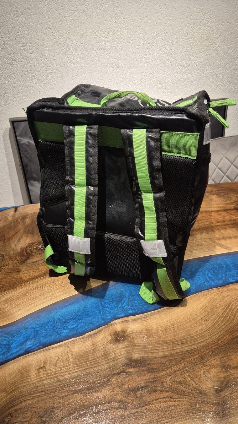 Rucksäcke: Uber Eats Thermo-Lieferrucksack – Gebraucht aus Malix von kie_99dm 2