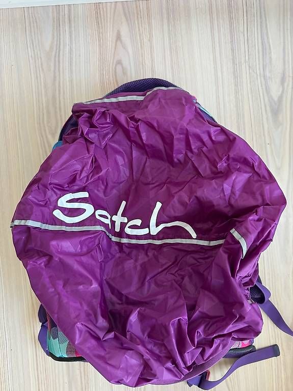 Borse & Zaini: Schulrucksack Satch  – Usato da Münchenbuchsee venduto da carrodano 4