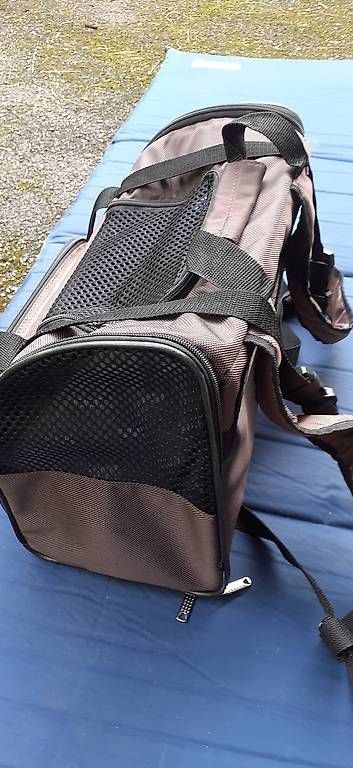 Cucce & Letti: Hunde Katzen Tasche Rucksack – Usato da Gempen venduto da bor_nv7f 2