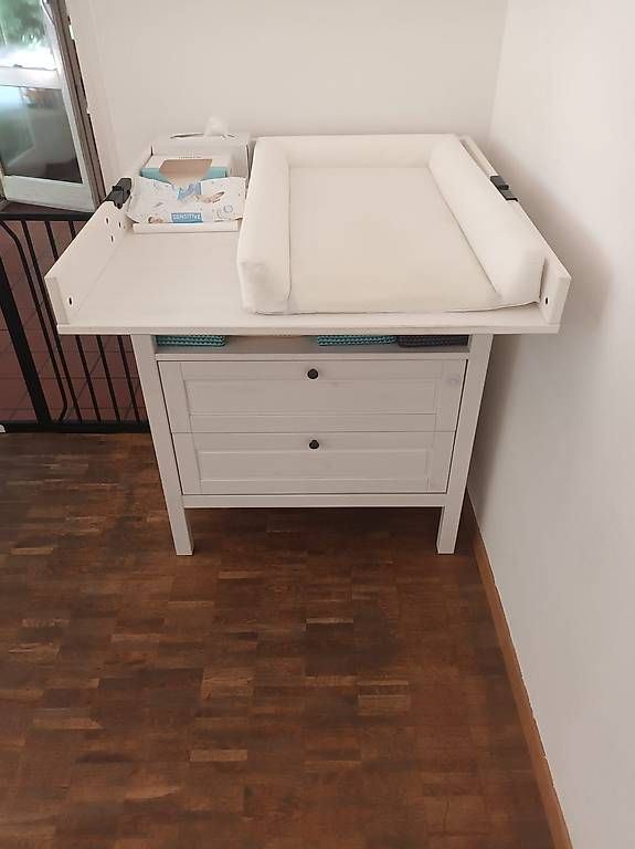 Ikea Wickeltisch & Zubehör: Wickeltisch/Kommode verstellbar – Gebraucht aus Aarau Rohr von ste_hg5n
