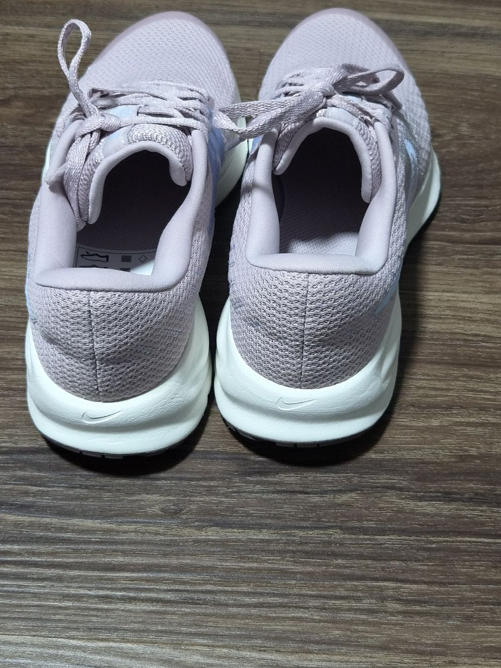 Nike Scarpe per ragazze: Nike Sneakers Grösse 37,5 NEU – Nuovo (secondo la descrizione) da Altishofen venduto da tammy05 2