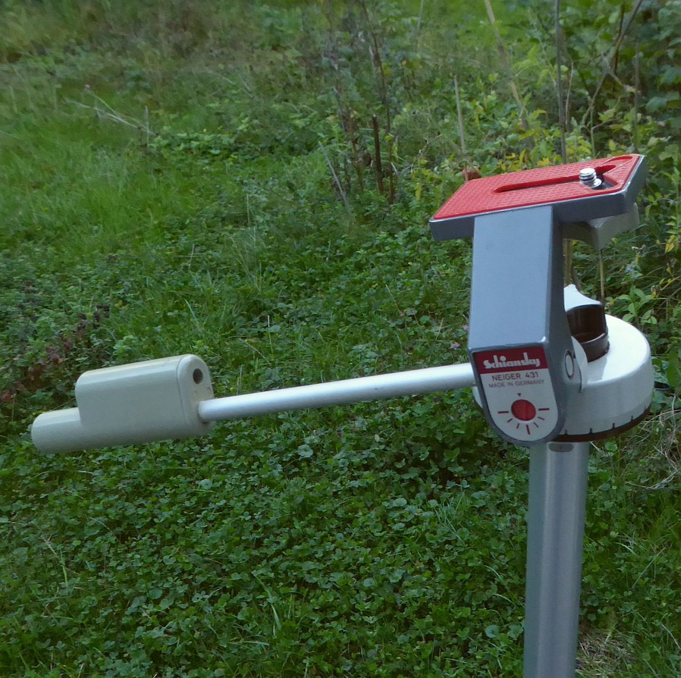 Treppiedi & Teste: Schiansky Fotostativ Mod. 208 – Usato da Brugg AG venduto da ibarakidav 4