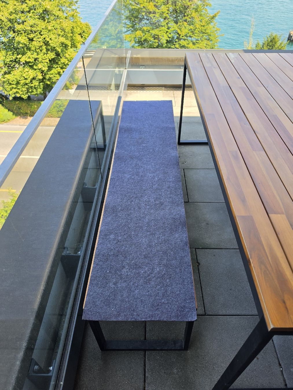 Tables: Gartentisch und Sitzbank – D'occasion à Thalwil par Chris23 4