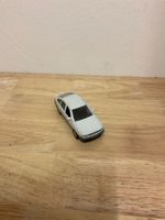 Spielzeugauto Opel Vectra weiss guter Zustand 1:43