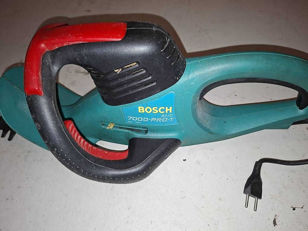 Tous les outils: Heckenschere gratis abzugeben  – D'occasion à Schönenwerd par Dolodusch50
