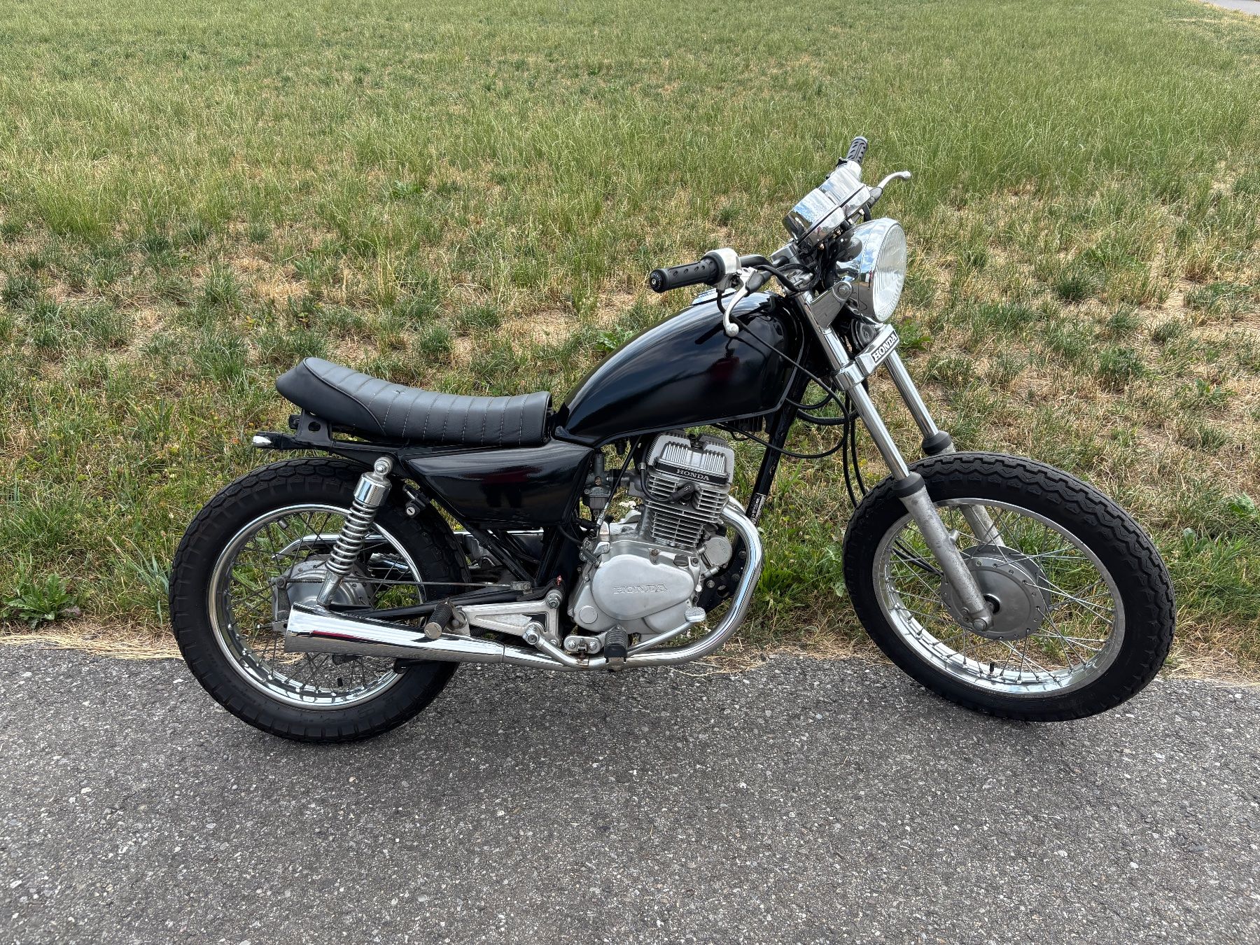 Honda Chopper: Honda CM 125 - Gepflegter Klassiker mit Potential – Usato da Aarberg venduto da pes_jo 1