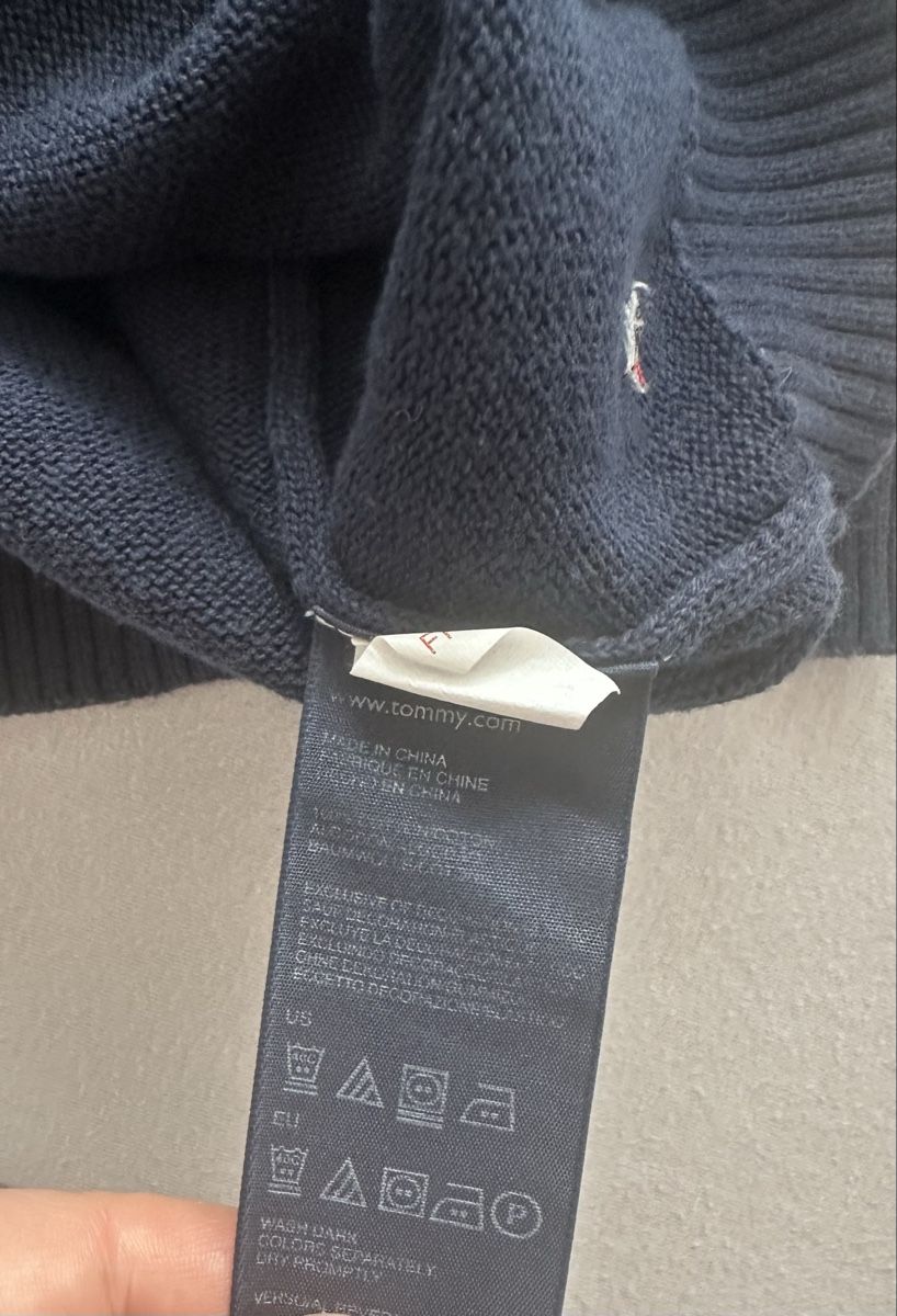 Tommy Hilfiger Maglioni & Felpe: Pullover/ Tunika Tommy Hilfiger – Usato da Dürrenroth venduto da tvy_bh56 3