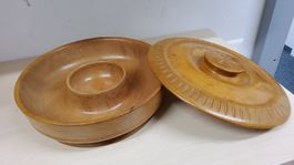 Holzschale mit Deckel, Durchmesser 25 cm, Vintage Design