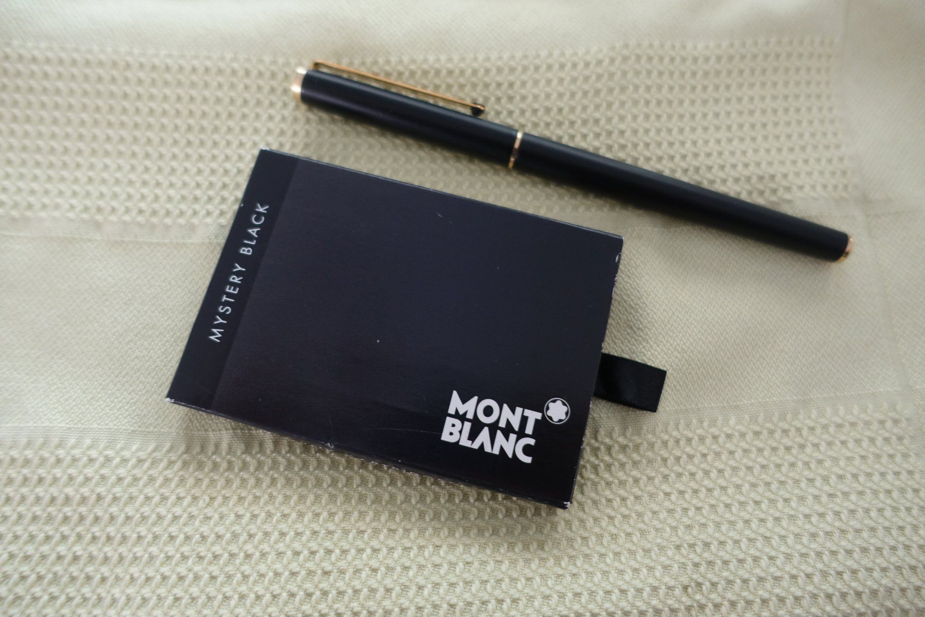 Montblanc Stylos & Marker: Montblanc Füllfederhalter – D'occasion à Belp par Mazarron58