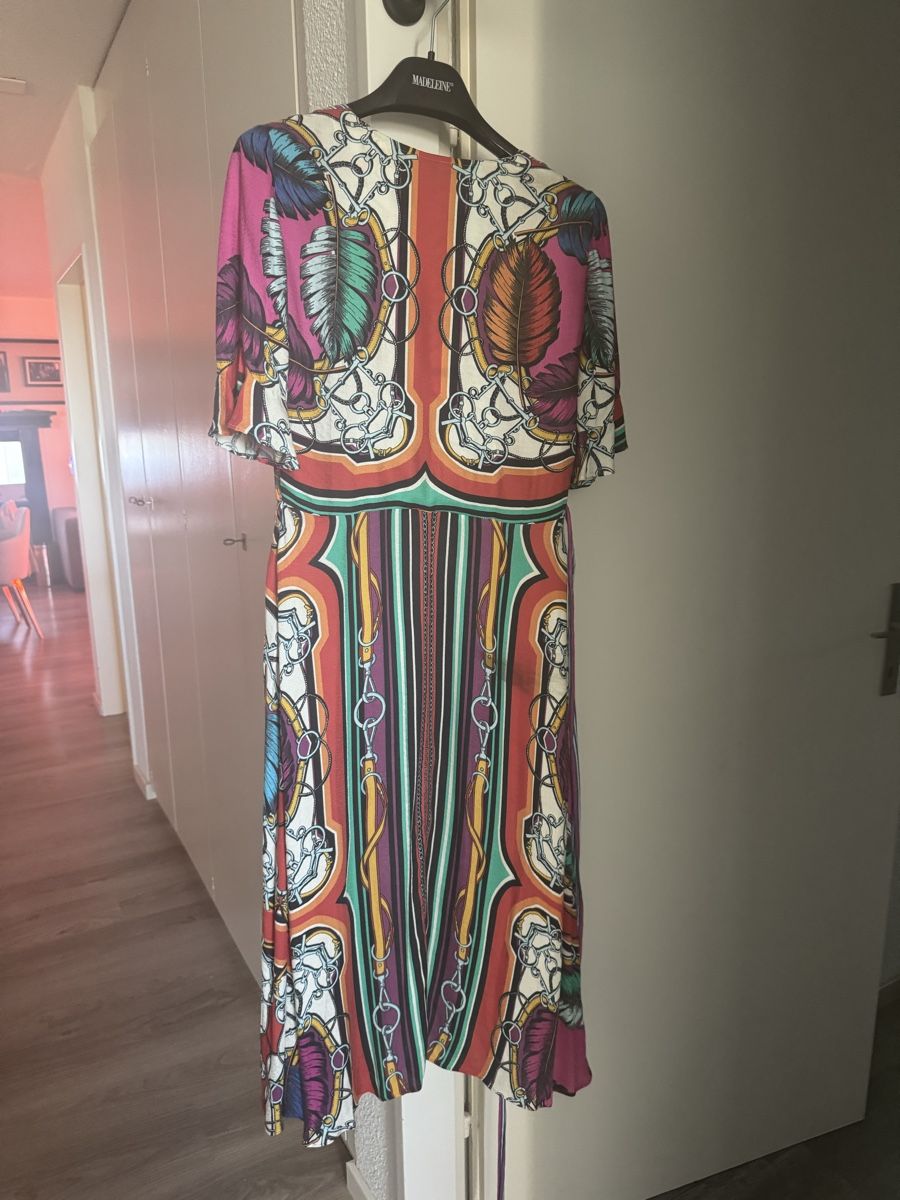 Vestiti: Hale Bob Kleid Grösse M gemustert Wickeloptik – Usato da zürich venduto da dalia06 4