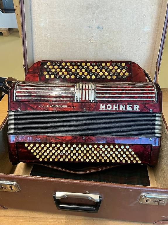 Instruments de musique: Hohner Knopfakkordeon – D'occasion à Zug par Bauteile-Zug 4