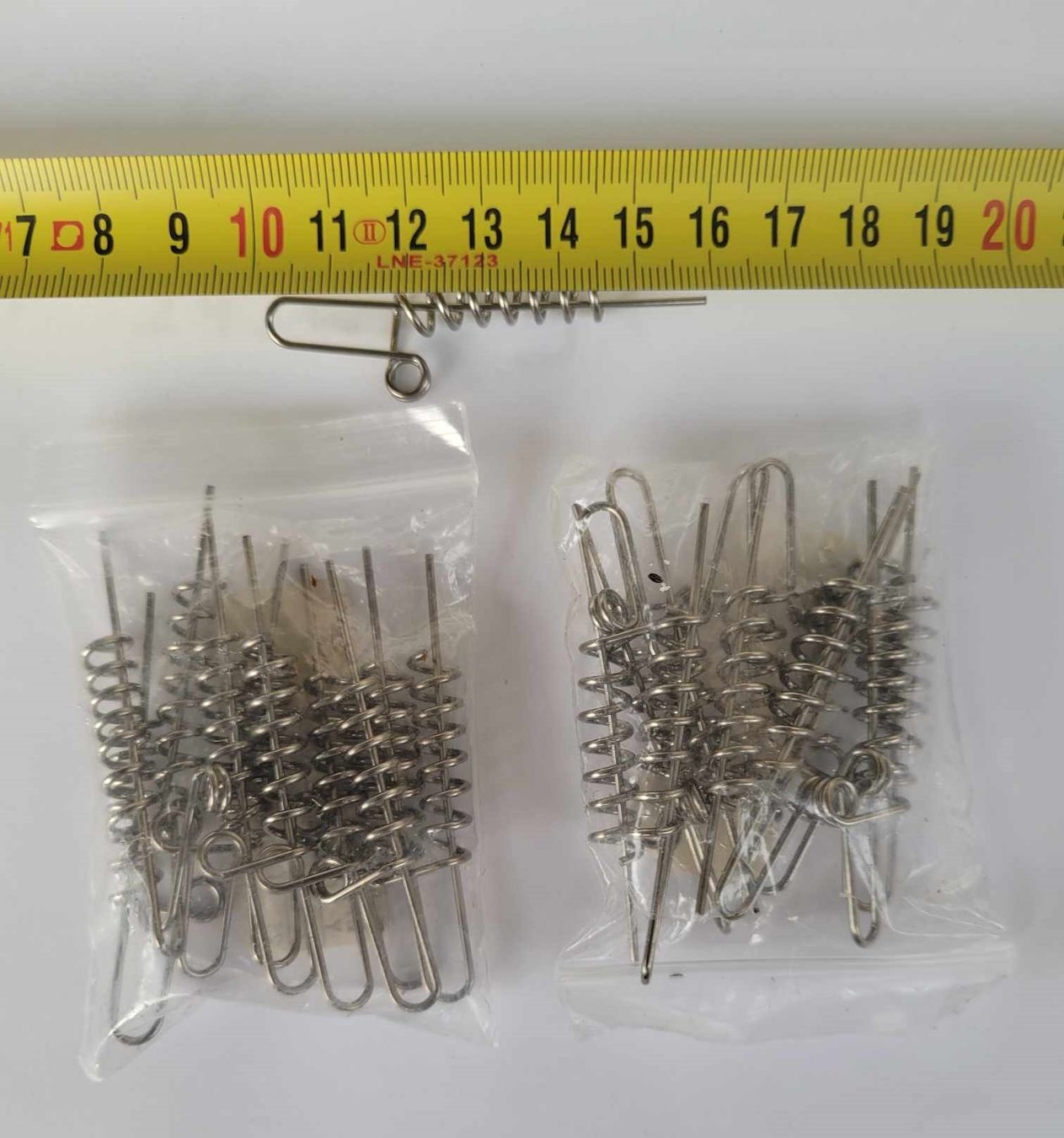 Köder: 20 Softbait Spiral Schraubköpfe – Neu und originalverpackt aus Kehrsatz von CIVOMILES