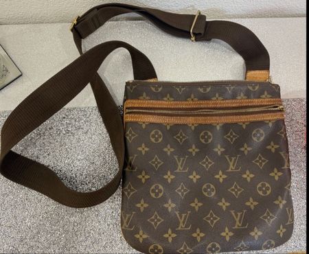 Louis Vuitton Bosphore