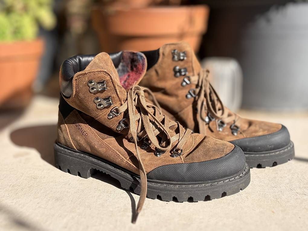 Scarpe da uomo: Bogner Schnürboots mit Spikes 42 – Nuovo e nell'imballaggio originale da Zürich venduto da Agora00