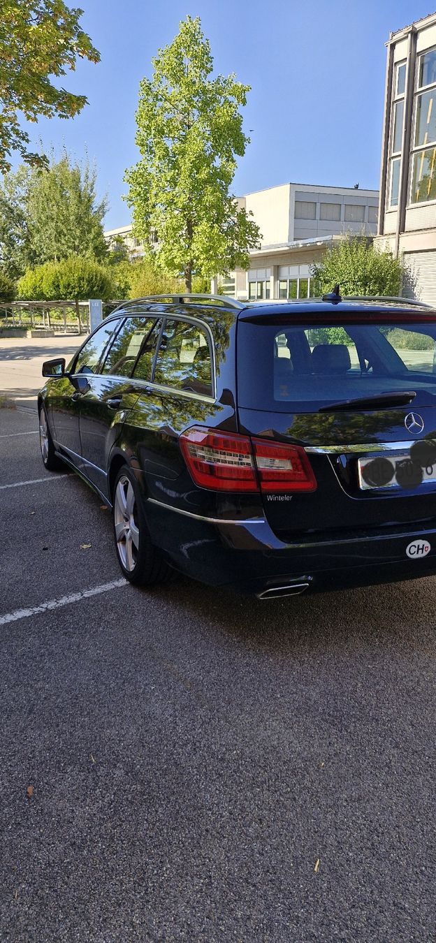 Mercedes-Benz Automobili: Mercedes benz E250 CDI 4matic  – Usato da Urtenen-Schönbühl venduto da WIND200 2