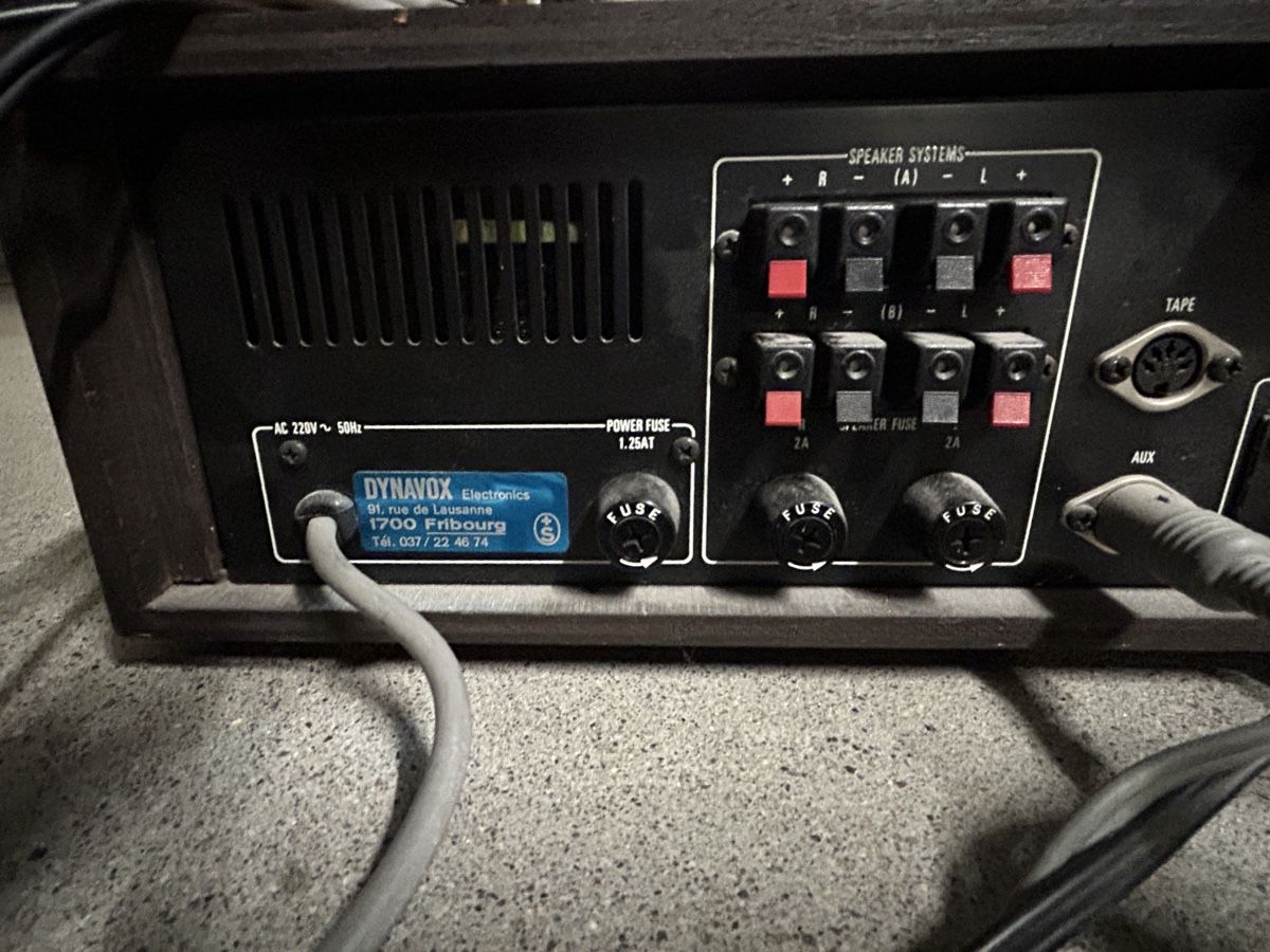 Nad Amplificatori: Stereo Receiver NAD Model 120 silber – Usato da Gais venduto da Taro27 3