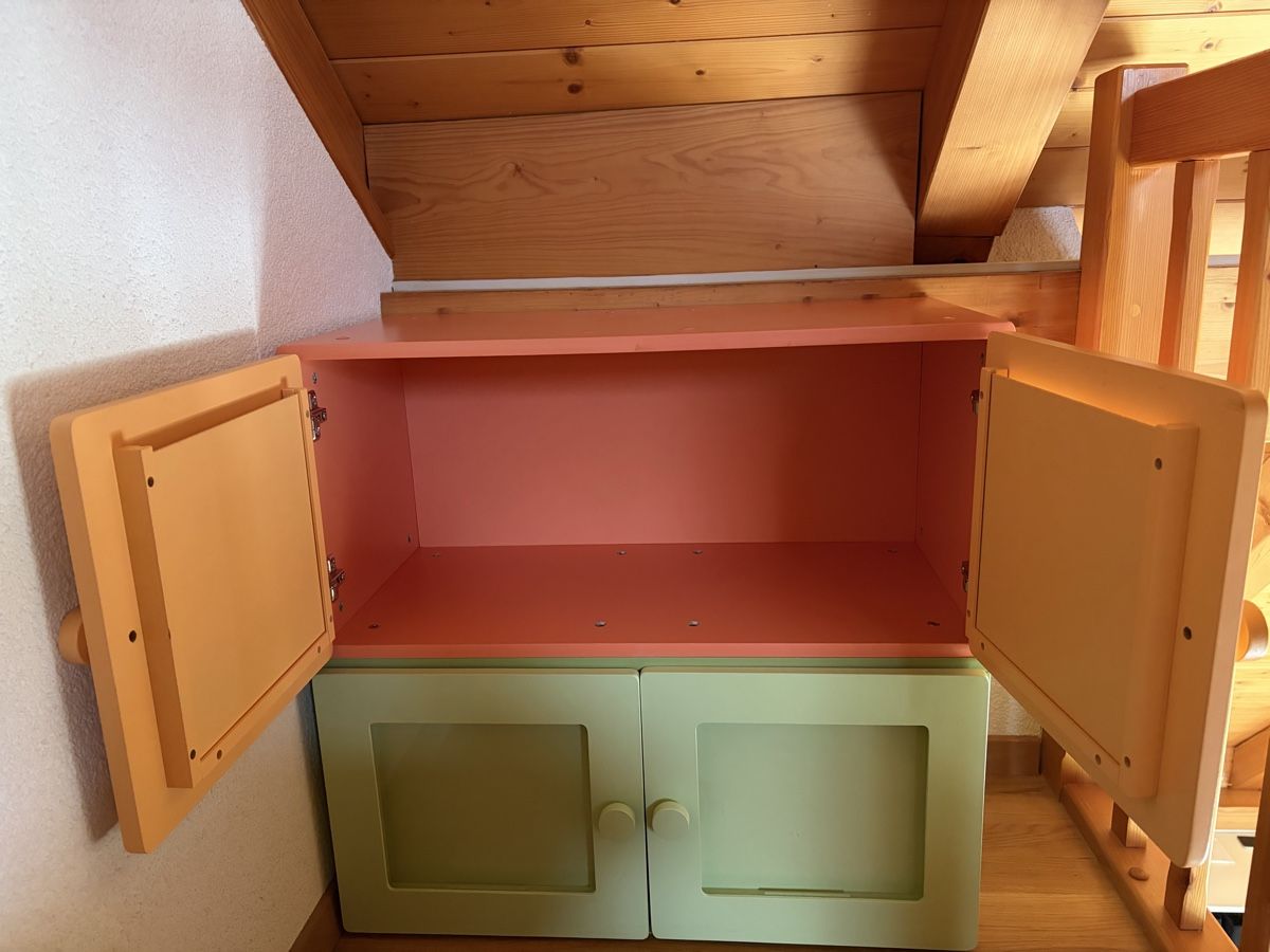 Cassettiere: Commode colorée – Usato da Jouxtens-Mézery venduto da Super_Roger 1