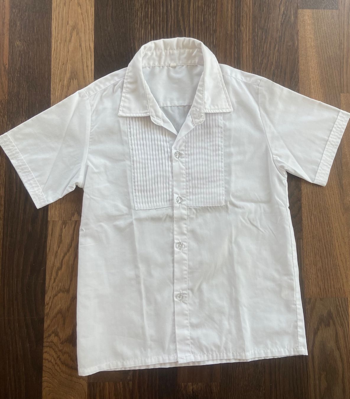 Camicie, T-shirt & Polo: elegantes Hemd, Gr. 120 – Usato da Au ZH venduto da cafisafr
