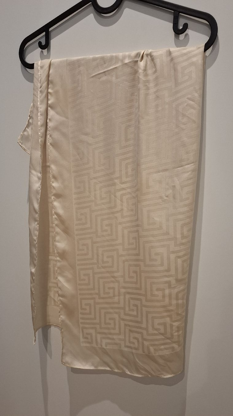 Foulards & écharpes: light scarf schal – Neuf (Voir description) à Zürich par pto_6wfs
