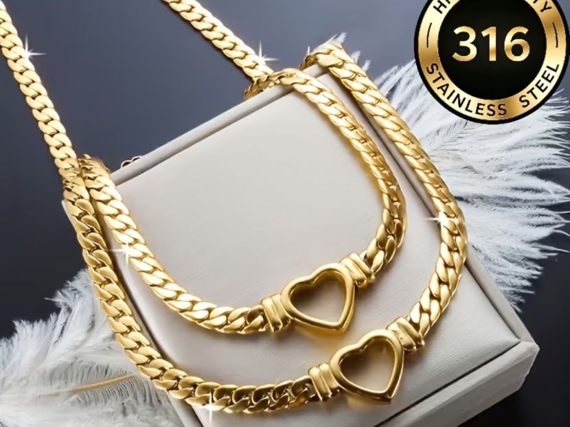 Catenine: Luxus Elegante Edelsthal Kette Farbe : Gold – Nuovo (secondo la descrizione) da Biel-Bienne venduto da Roserosse13 8