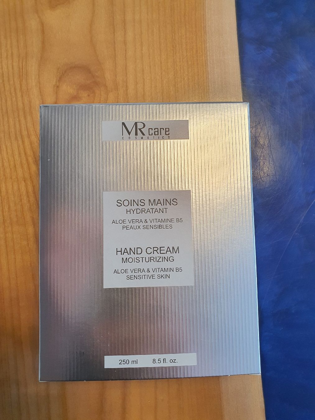 Feuchtigkeitspflege: MR Care Hand Creme 250 ml – Neu und originalverpackt aus Schwarzenburg von D.a.v.i.dM. 1