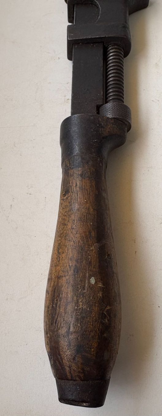 Tous les outils: ANTIKES WERKZEUG MIT PUNZE – D'occasion à Ostermundigen par wini63 3