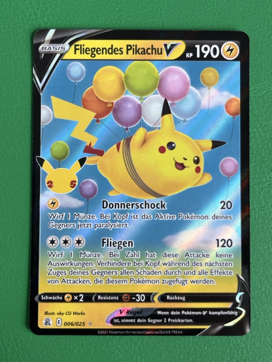 Pokémon Carte collezionabili: Pokemon Celebrations Fliegendes Pikachu V CEL 006 DE – Nuovo (secondo la descrizione) da Lommiswil venduto da diti_89 1