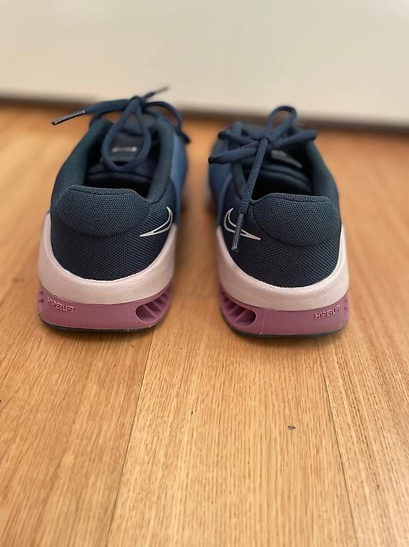 Damenschuhe: Nike Metcon 9 - Sneakers Damen, Gr. 38 – Gebraucht aus Unterengstringen von mrs_bambee 3