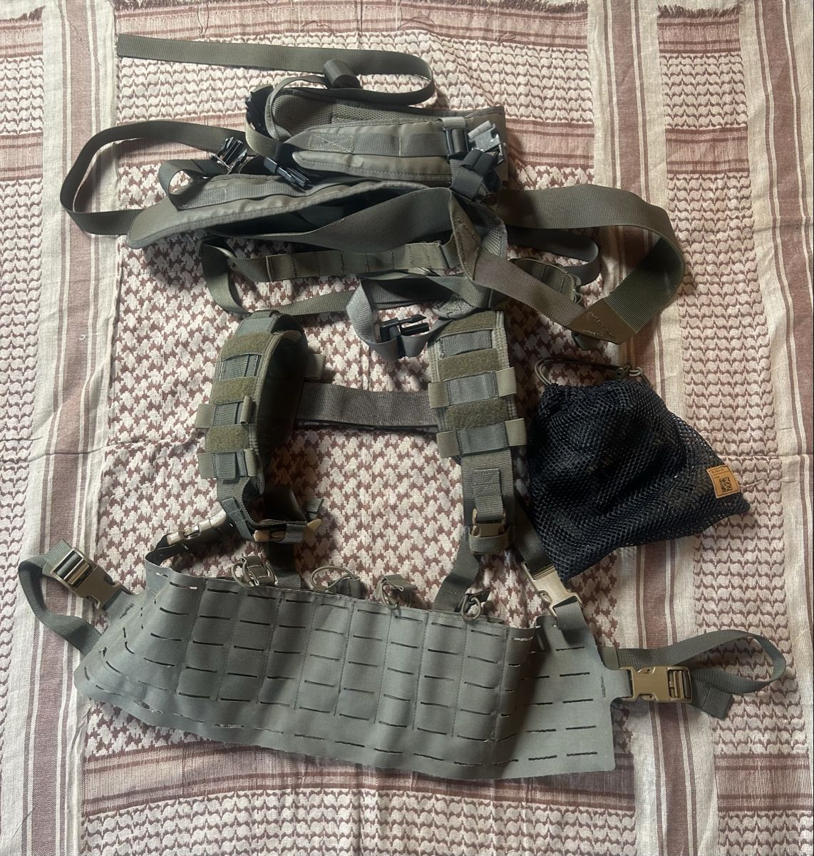 Schweizer Armee Uniformi: Mbas14 Chest Rig – Usato da Trimstein venduto da BigFoot85 1