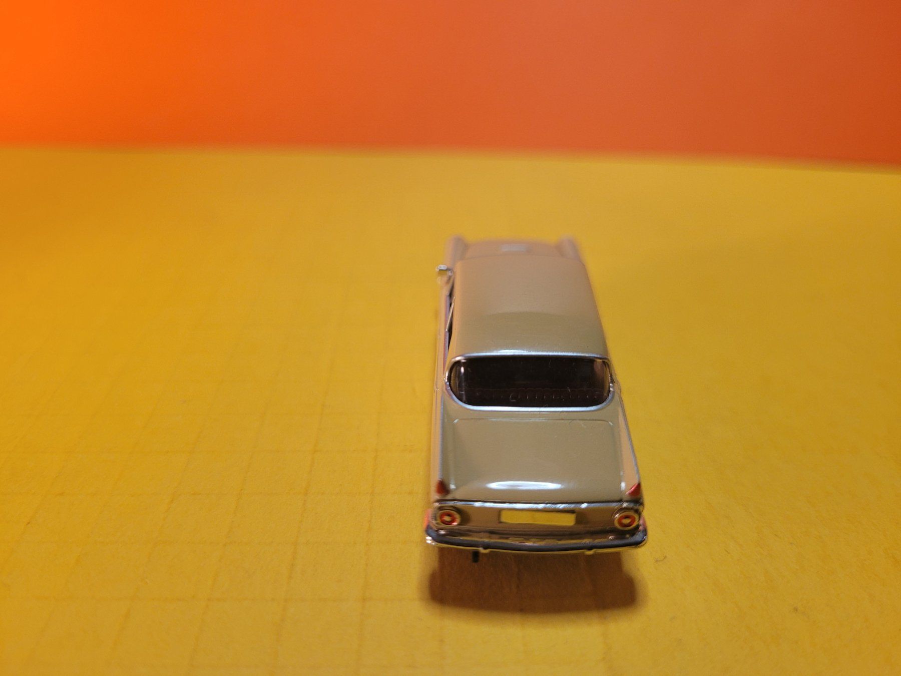 Brekina Modellini d'auto: Borgward P100 beige - Brekina 1:87 – Nuovo (secondo la descrizione) da Domdidier venduto da Bimbo57 8