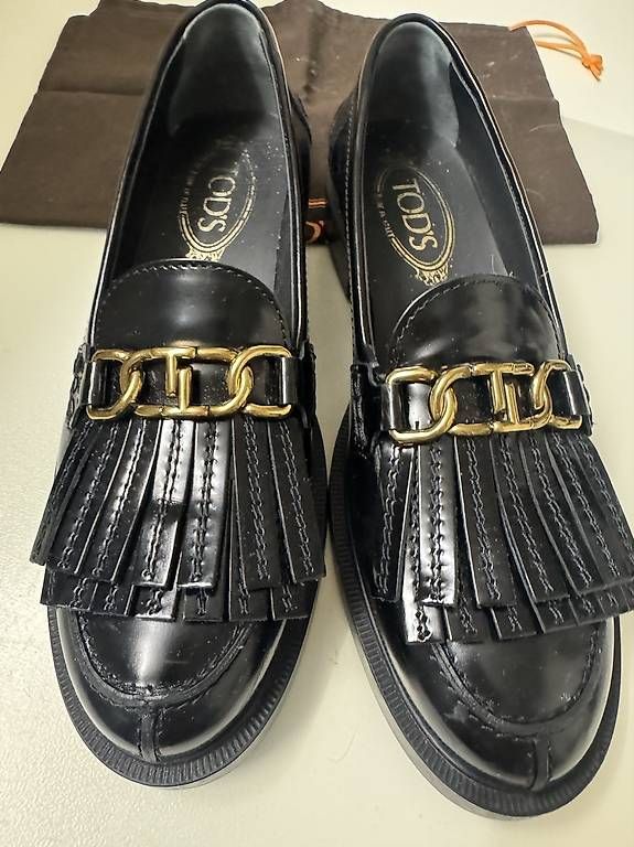 Scarpe da donna: Tods Loafers  – Usato da Rotkreuz venduto da Mini_mela33 1