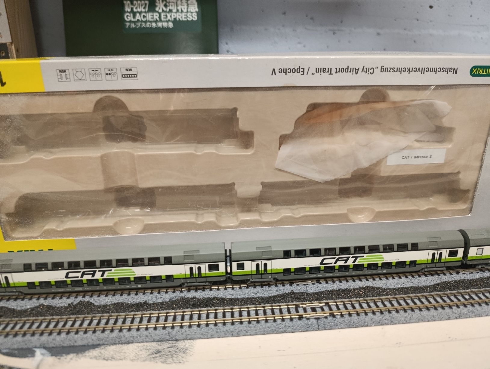 Trix Modelleisenbahnen: ÖBB Set City airport train digital Minitrix – Gebraucht aus Lavey-Village von pas_7xd2 4