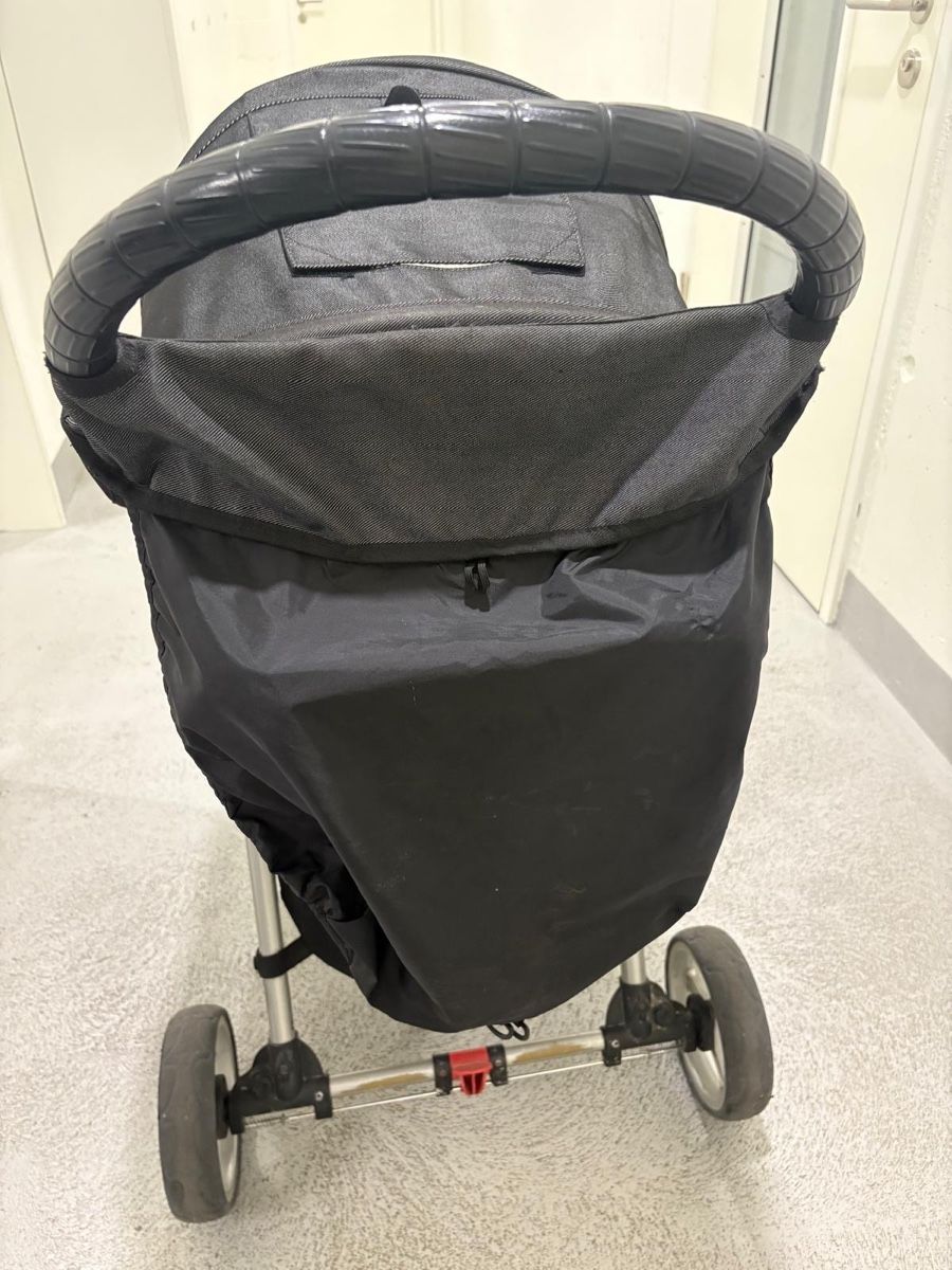 Baby Jogger Kinderwagen: Jogger - City Mini 3 – Gebraucht aus Oftringen von Bullit3 1