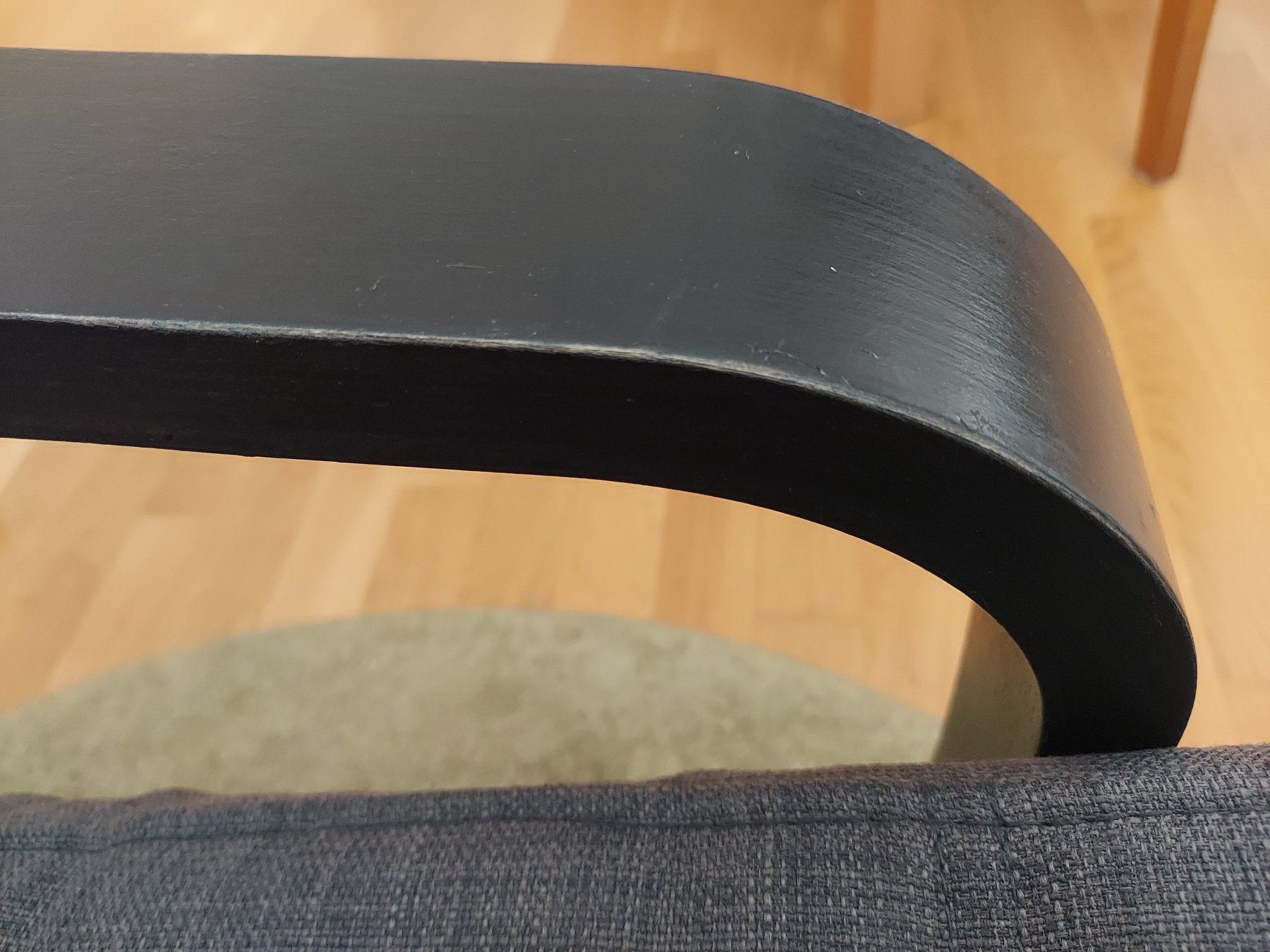 Ikea Poltrone: IKEA Poäng Sessel schwarz – Usato da Solothurn venduto da linus132652 2