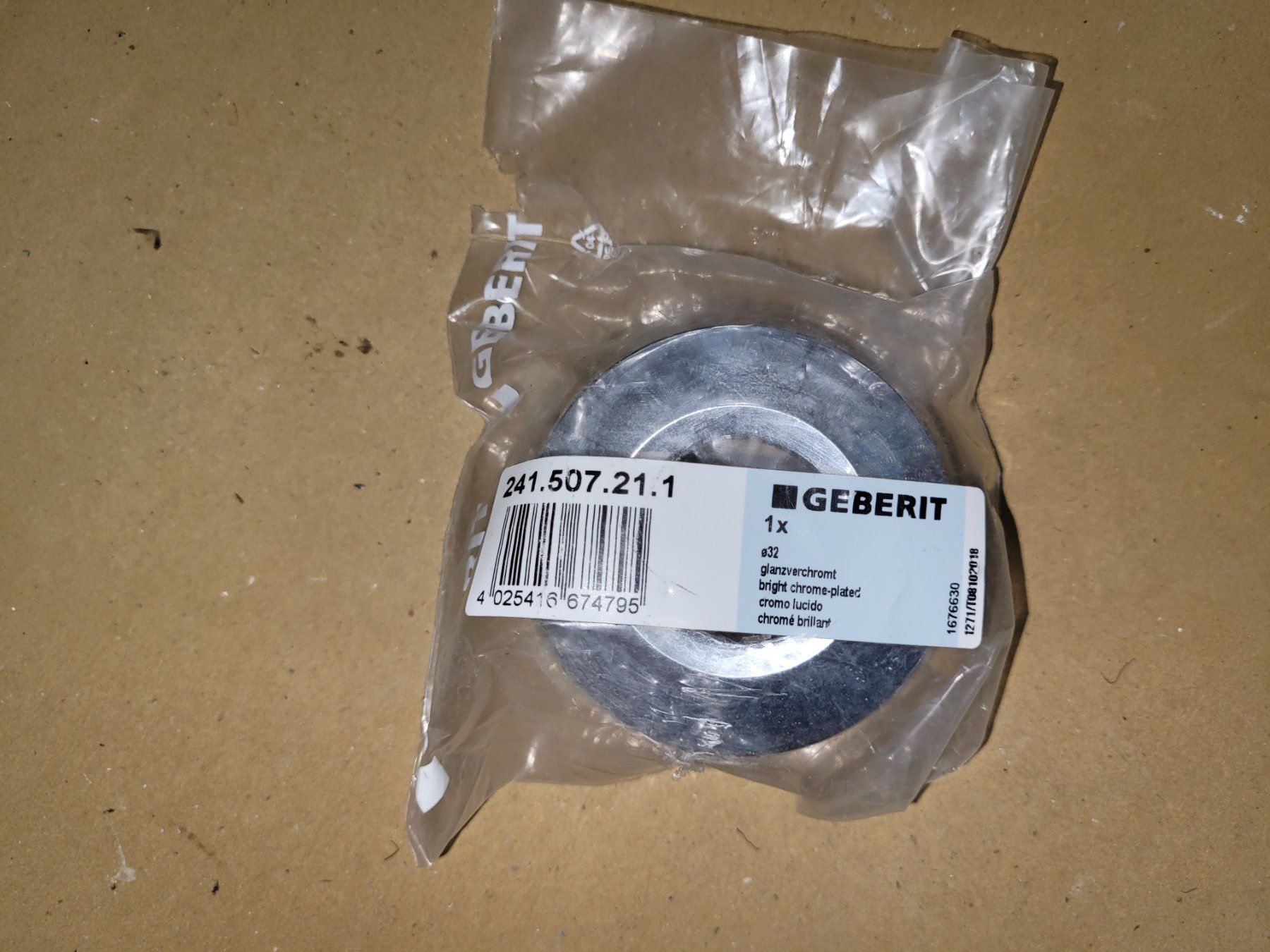 WC: Geberit 241.507.21.1 – Nuovo e nell'imballaggio originale da Bionnens venduto da Meg011