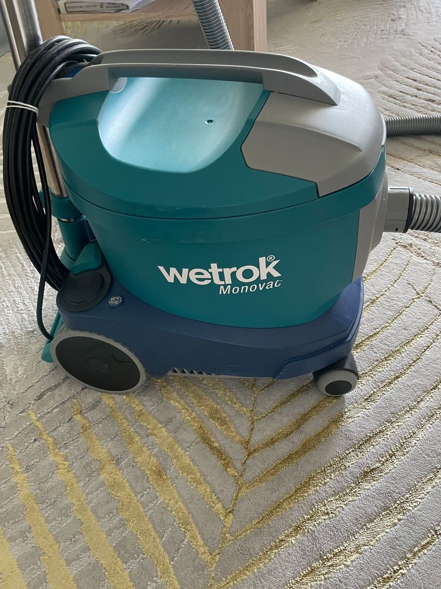 Wetrok Aspirateurs & Accessoires: Wetrok Monovac – D'occasion à Zürich par Tolga_21q 3