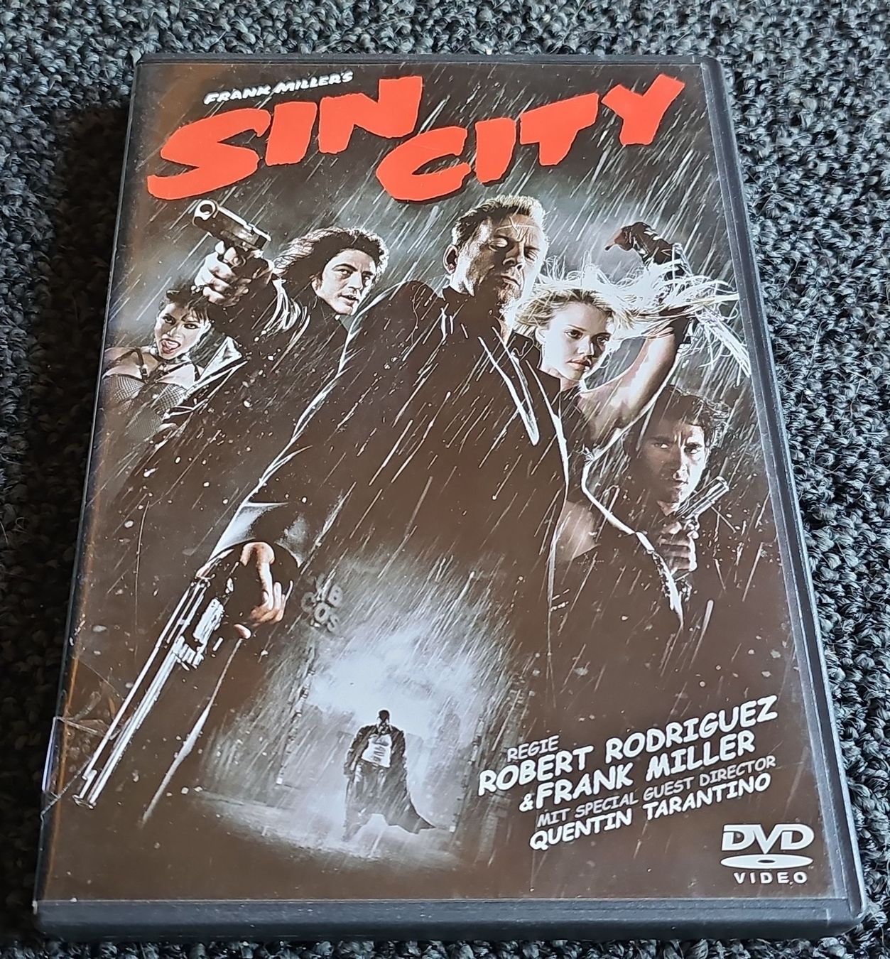 Alle DVDs: Sin City (22138) – Gebraucht aus Ruswil von jan_bxl5