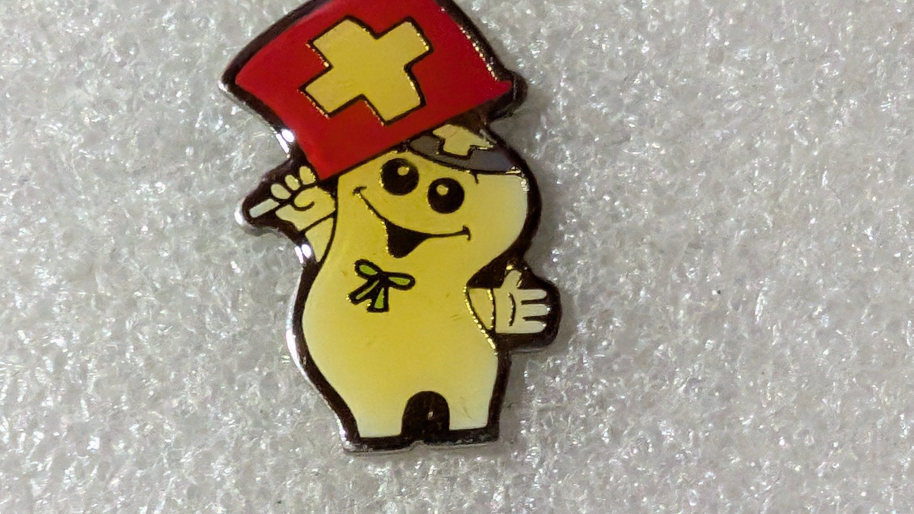 Placchette & Badge: Ansteckpin 217: Maga Bio – Usato da Oppligen venduto da Pin-Fall-Shop