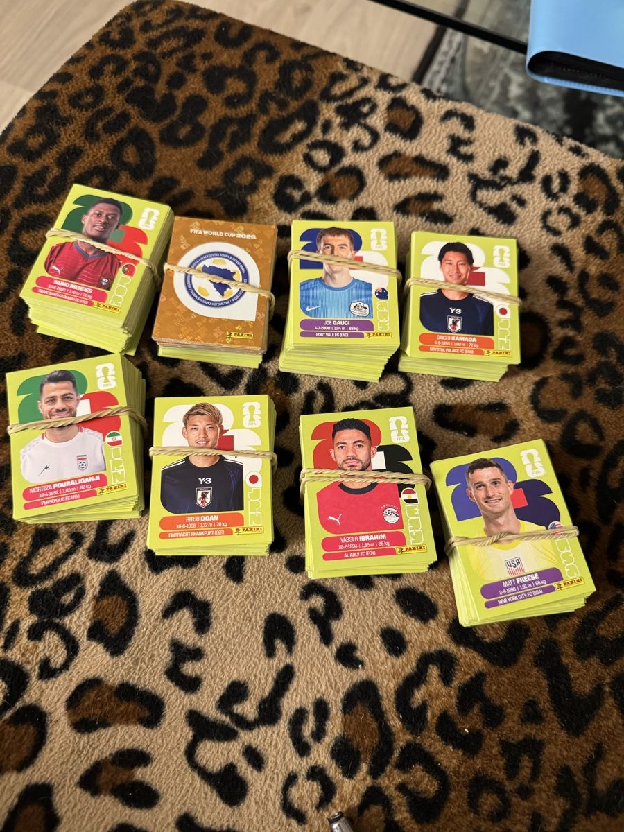 Panini Cartes à collectionner: Panini sticker – Neuf avec emballage d'origine à Moosseedorf par gunman82