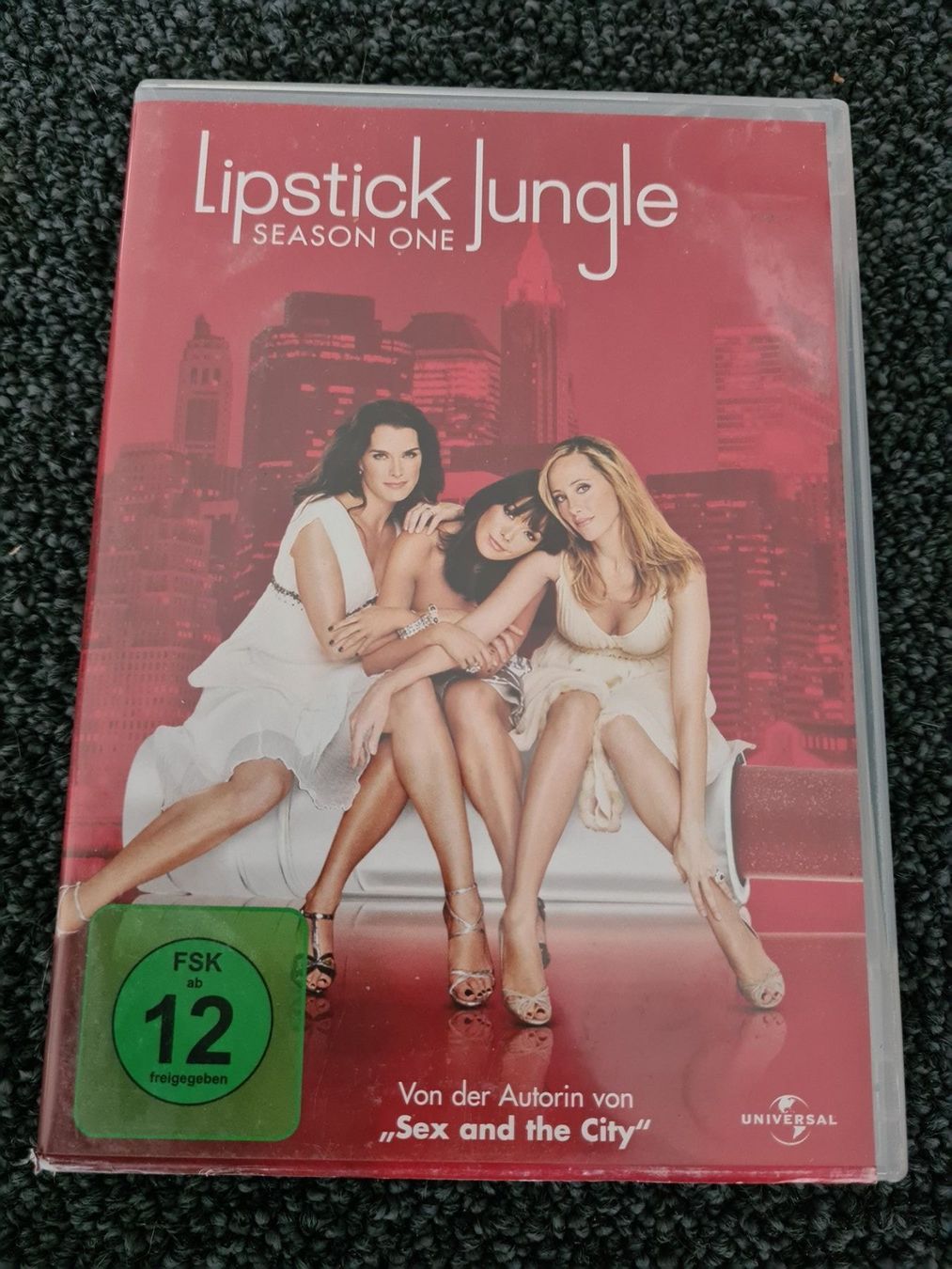 Tutti i DVDs: LIPSTICK JUNGLE STAFFEL 1 – Usato da Ruswil venduto da jan_bxl5