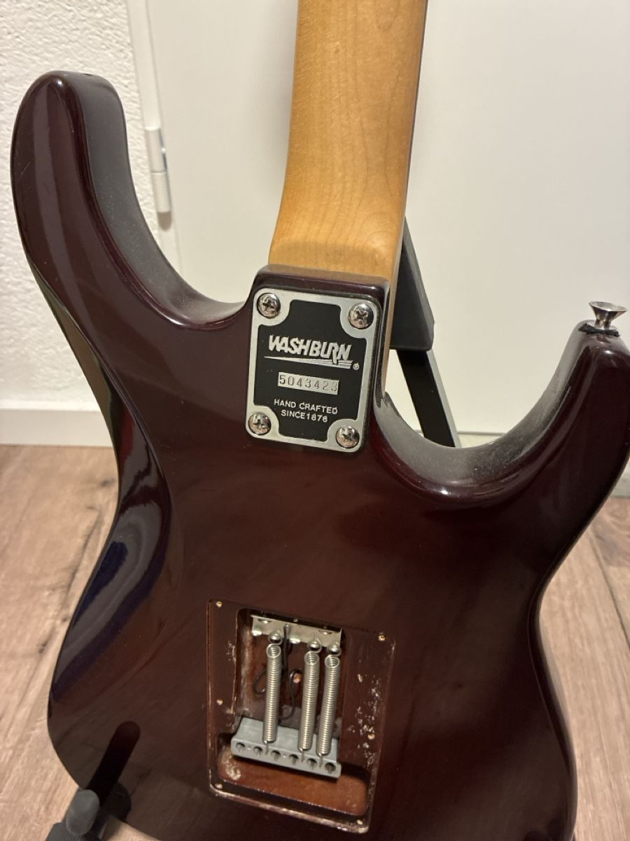 Strumenti musicali: Gitarre Linkshänder  – Difettoso da Thalheim AG venduto da Chevy611 3