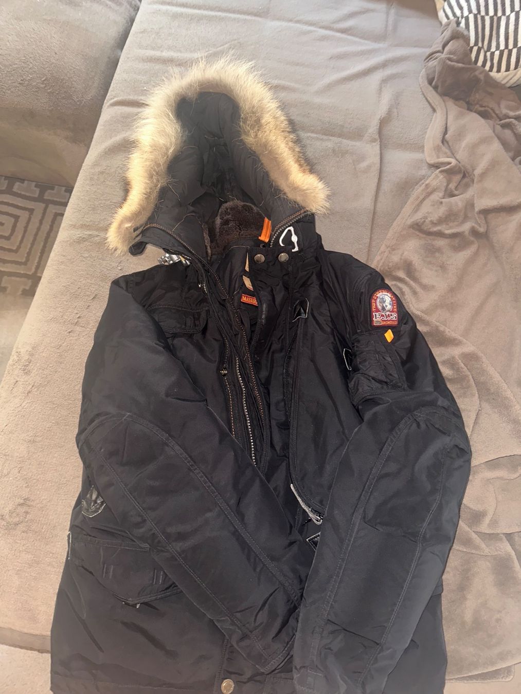 Parajumpers Giacche: Parajumpers Winterjacke – Usato da Mettmenstetten venduto da xxx14