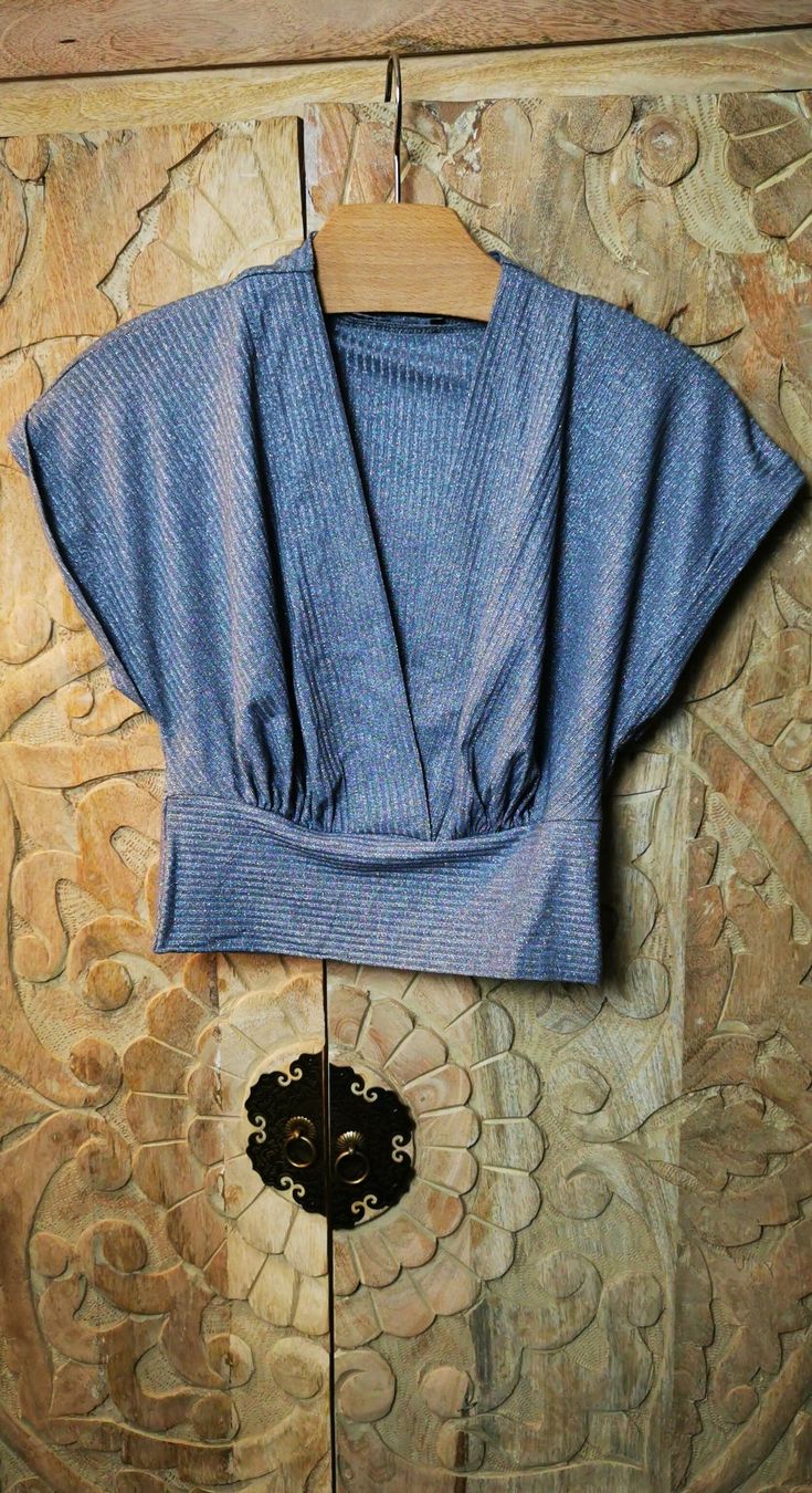 Zara Top: ZARA Top in Silber - S – Usato da Wettingen venduto da JasminL92