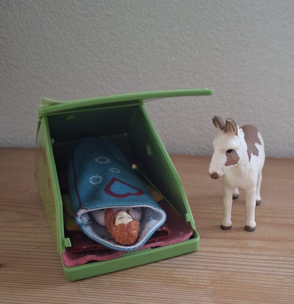 Schleich Zelt Esel und Mdchen (Gebraucht) in Uzwil fr CHF 9  mit  Lieferung auf Ricardo kaufen